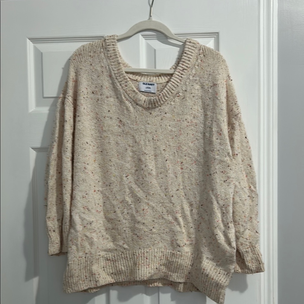 Old Navy Women's Speckled Cream V-Neck Sweater